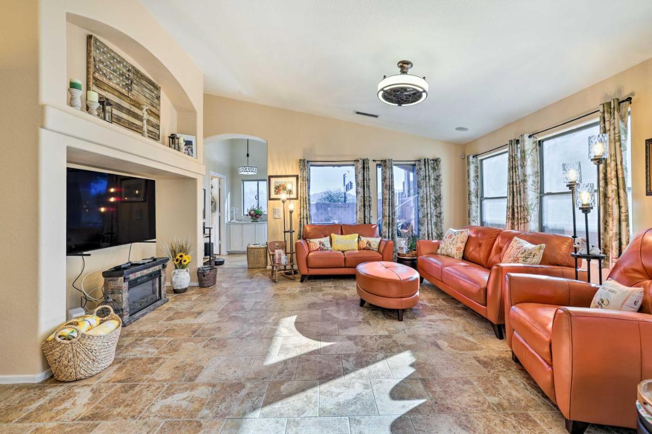 Goodyear Vacation Rental With Pool, Close To Hikes! Liberty Dış mekan fotoğraf