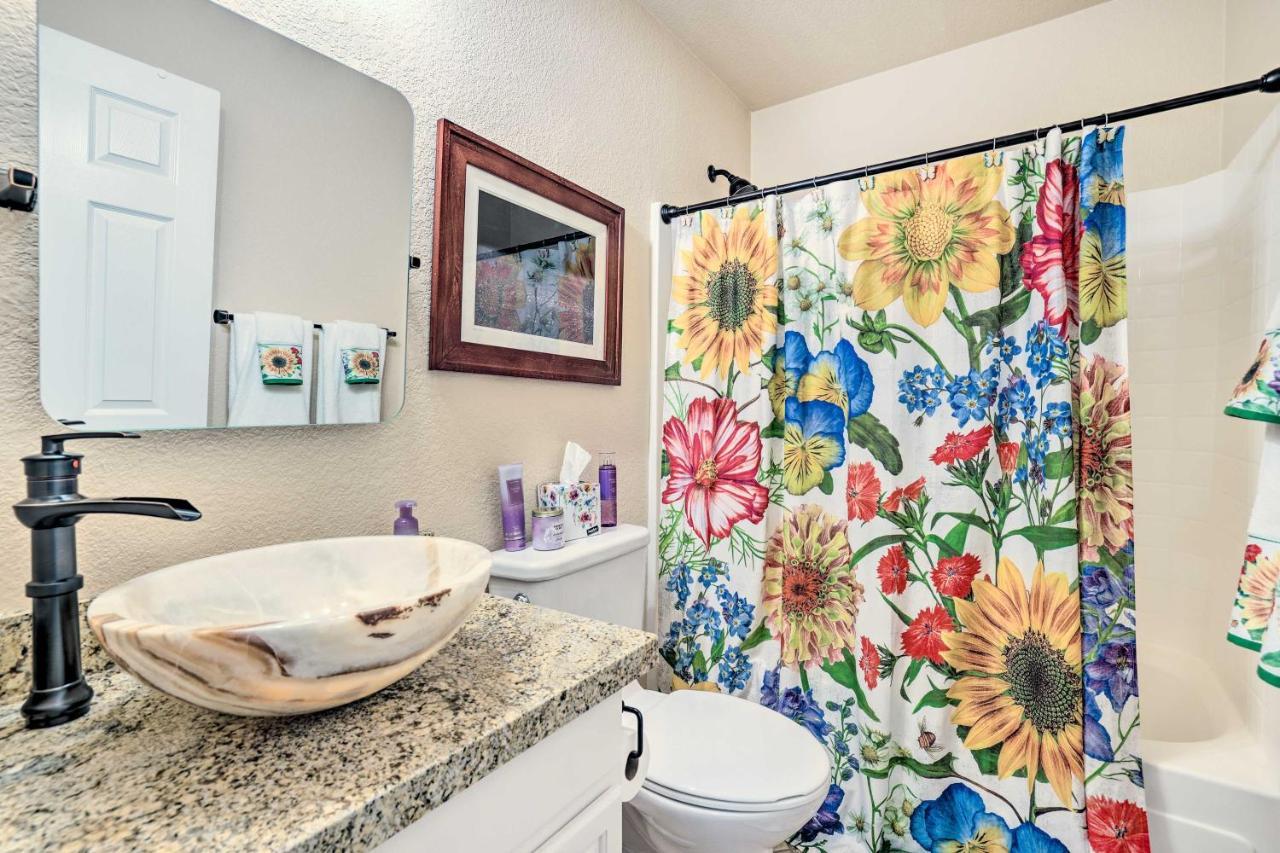 Goodyear Vacation Rental With Pool, Close To Hikes! Liberty Dış mekan fotoğraf